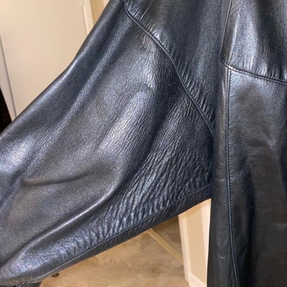 Leather Jacket - Picture 4 of 4